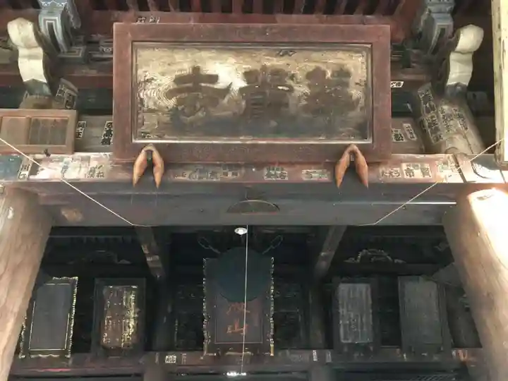 華厳寺の本殿・本堂