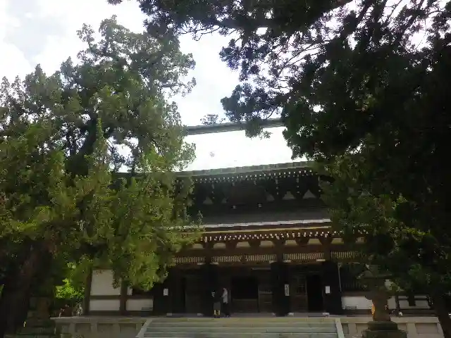円覚寺の本殿・本堂