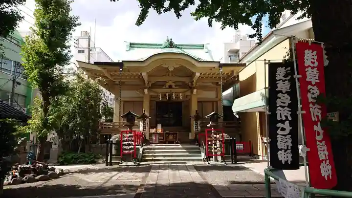 矢先稲荷神社の本殿・本堂