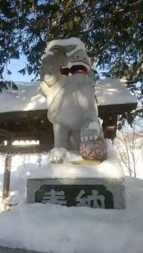 夕張神社の狛犬