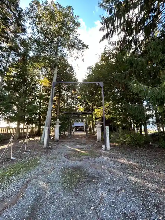 八幡社日吉社合殿(長野県)