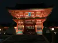 伏見稲荷大社の山門・神門