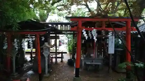 若一神社の末社・摂社