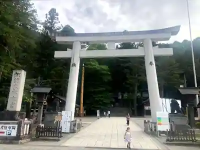 諏訪大社(長野県)