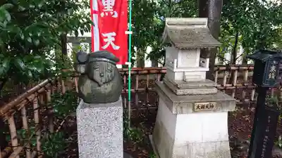 亀ケ池八幡宮の末社・摂社