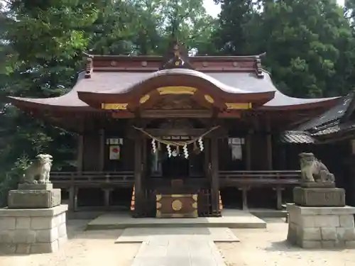 素鵞神社の本殿・本堂
