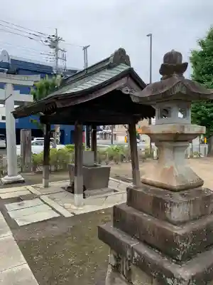 御嶽神社(小児玉稲荷社)の手水舎
