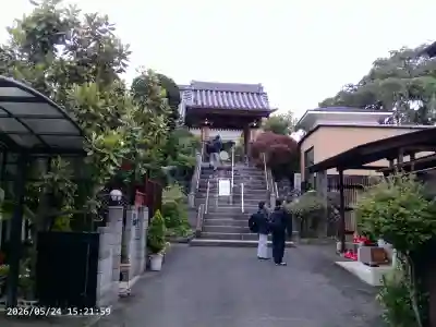 少林寺の{uncategorized: "未分類", other: "その他", undefined: "問題あり", building: "その他建物", grave: "お墓", sacred_gate: "鳥居", guardian: "狛犬", statue: "像", buddha: "仏像", history: "歴史", nature: "自然", garden: "庭園", animal: "動物", pagoda: "塔", temizu: "手水舎", mountain_gate: "山門・神門", sanctuary: "本殿・本堂", subordinate: "末社・摂社", art: "芸術", scenery: "景色", jizo: "地蔵", ema: "絵馬", goshuin: "御朱印", omikuji: "おみくじ", items: "授与品その他", amulet: "お守り", goshuincho: "御朱印帳", eats: "食事", festival: "お祭り", votive_dance: "神楽", shichigosan: "七五三参", wedding: "結婚式", experience: "体験その他", initially: "初詣", around: "周辺", anti_infection: "感染症対策"}