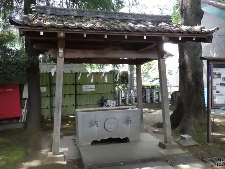 丸子山王日枝神社の手水舎