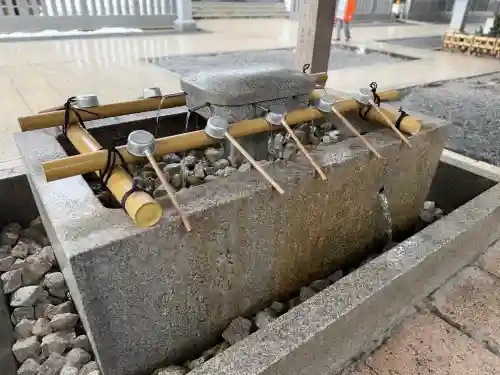 氣比神宮の{uncategorized: "未分類", other: "その他", undefined: "問題あり", building: "その他建物", grave: "お墓", sacred_gate: "鳥居", guardian: "狛犬", statue: "像", buddha: "仏像", history: "歴史", nature: "自然", garden: "庭園", animal: "動物", pagoda: "塔", temizu: "手水舎", mountain_gate: "山門・神門", sanctuary: "本殿・本堂", subordinate: "末社・摂社", art: "芸術", scenery: "景色", jizo: "地蔵", ema: "絵馬", goshuin: "御朱印", omikuji: "おみくじ", items: "授与品その他", amulet: "お守り", goshuincho: "御朱印帳", eats: "食事", festival: "お祭り", votive_dance: "神楽", shichigosan: "七五三参", wedding: "結婚式", experience: "体験その他", initially: "初詣", around: "周辺", anti_infection: "感染症対策"}