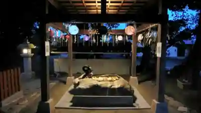 立志神社の手水舎