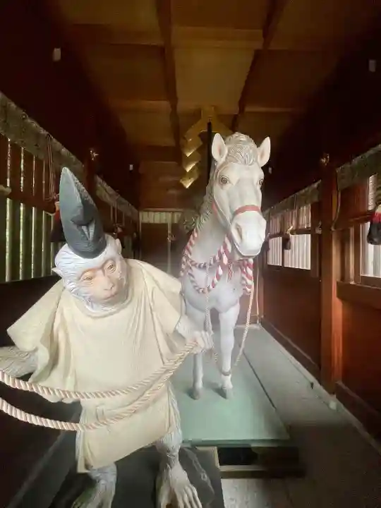 寒川神社の{uncategorized: "未分類", other: "その他", undefined: "問題あり", building: "その他建物", grave: "お墓", sacred_gate: "鳥居", guardian: "狛犬", statue: "像", buddha: "仏像", history: "歴史", nature: "自然", garden: "庭園", animal: "動物", pagoda: "塔", temizu: "手水舎", mountain_gate: "山門・神門", sanctuary: "本殿・本堂", subordinate: "末社・摂社", art: "芸術", scenery: "景色", jizo: "地蔵", ema: "絵馬", goshuin: "御朱印", omikuji: "おみくじ", items: "授与品その他", amulet: "お守り", goshuincho: "御朱印帳", eats: "食事", festival: "お祭り", votive_dance: "神楽", shichigosan: "七五三参", wedding: "結婚式", experience: "体験その他", initially: "初詣", around: "周辺", anti_infection: "感染症対策"}