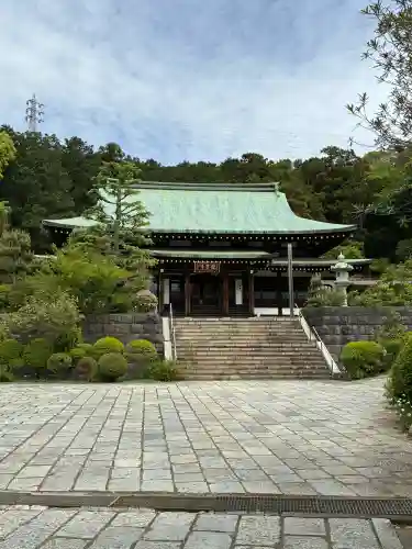 龍寳寺（龍宝寺）の{uncategorized: "未分類", other: "その他", undefined: "問題あり", building: "その他建物", grave: "お墓", sacred_gate: "鳥居", guardian: "狛犬", statue: "像", buddha: "仏像", history: "歴史", nature: "自然", garden: "庭園", animal: "動物", pagoda: "塔", temizu: "手水舎", mountain_gate: "山門・神門", sanctuary: "本殿・本堂", subordinate: "末社・摂社", art: "芸術", scenery: "景色", jizo: "地蔵", ema: "絵馬", goshuin: "御朱印", omikuji: "おみくじ", items: "授与品その他", amulet: "お守り", goshuincho: "御朱印帳", eats: "食事", festival: "お祭り", votive_dance: "神楽", shichigosan: "七五三参", wedding: "結婚式", experience: "体験その他", initially: "初詣", around: "周辺", anti_infection: "感染症対策"}