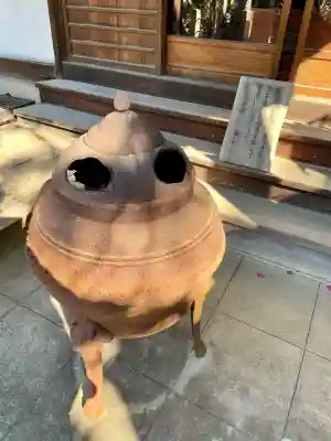 宝城寺の{uncategorized: "未分類", other: "その他", undefined: "問題あり", building: "その他建物", grave: "お墓", sacred_gate: "鳥居", guardian: "狛犬", statue: "像", buddha: "仏像", history: "歴史", nature: "自然", garden: "庭園", animal: "動物", pagoda: "塔", temizu: "手水舎", mountain_gate: "山門・神門", sanctuary: "本殿・本堂", subordinate: "末社・摂社", art: "芸術", scenery: "景色", jizo: "地蔵", ema: "絵馬", goshuin: "御朱印", omikuji: "おみくじ", items: "授与品その他", amulet: "お守り", goshuincho: "御朱印帳", eats: "食事", festival: "お祭り", votive_dance: "神楽", shichigosan: "七五三参", wedding: "結婚式", experience: "体験その他", initially: "初詣", around: "周辺", anti_infection: "感染症対策"}