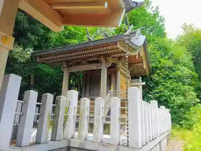八事御嶽神社の本殿・本堂