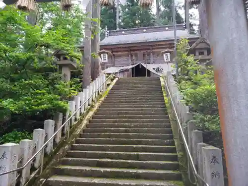 須波阿湏疑神社の建物その他