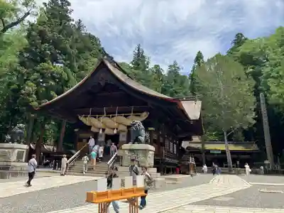 諏訪大社下社秋宮(長野県)