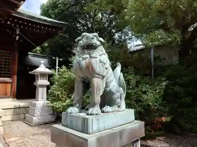 溝旗神社（肇國神社）の狛犬