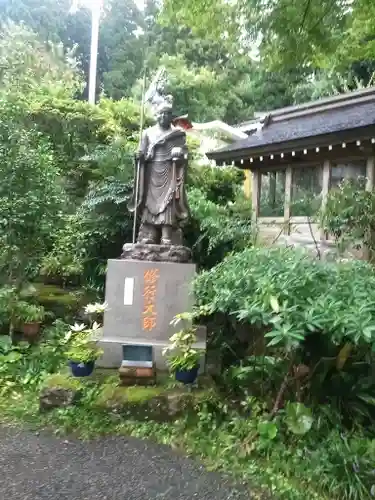 善通寺の像