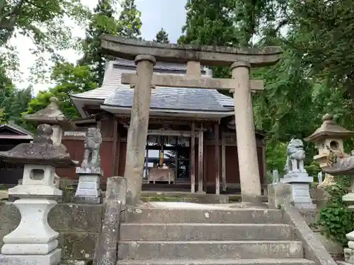 愛宕羽山両神社の本殿