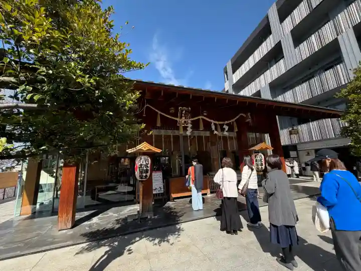 赤城神社の{uncategorized: "未分類", other: "その他", undefined: "問題あり", building: "その他建物", grave: "お墓", sacred_gate: "鳥居", guardian: "狛犬", statue: "像", buddha: "仏像", history: "歴史", nature: "自然", garden: "庭園", animal: "動物", pagoda: "塔", temizu: "手水舎", mountain_gate: "山門・神門", sanctuary: "本殿・本堂", subordinate: "末社・摂社", art: "芸術", scenery: "景色", jizo: "地蔵", ema: "絵馬", goshuin: "御朱印", omikuji: "おみくじ", items: "授与品その他", amulet: "お守り", goshuincho: "御朱印帳", eats: "食事", festival: "お祭り", votive_dance: "神楽", shichigosan: "七五三参", wedding: "結婚式", experience: "体験その他", initially: "初詣", around: "周辺", anti_infection: "感染症対策"}