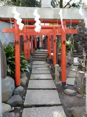 鳩森八幡神社の鳥居