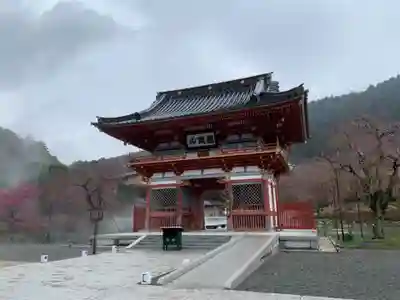 勝尾寺の山門・神門
