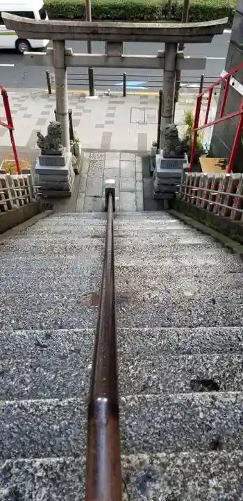 三田春日神社の鳥居