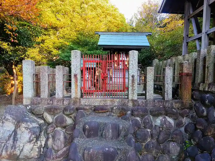 前田社の末社・摂社