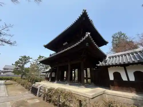 建仁寺（建仁禅寺）の{uncategorized: "未分類", other: "その他", undefined: "問題あり", building: "その他建物", grave: "お墓", sacred_gate: "鳥居", guardian: "狛犬", statue: "像", buddha: "仏像", history: "歴史", nature: "自然", garden: "庭園", animal: "動物", pagoda: "塔", temizu: "手水舎", mountain_gate: "山門・神門", sanctuary: "本殿・本堂", subordinate: "末社・摂社", art: "芸術", scenery: "景色", jizo: "地蔵", ema: "絵馬", goshuin: "御朱印", omikuji: "おみくじ", items: "授与品その他", amulet: "お守り", goshuincho: "御朱印帳", eats: "食事", festival: "お祭り", votive_dance: "神楽", shichigosan: "七五三参", wedding: "結婚式", experience: "体験その他", initially: "初詣", around: "周辺", anti_infection: "感染症対策"}