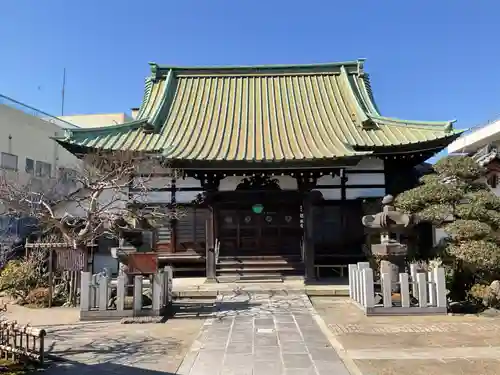 龍厳寺の本殿・本堂