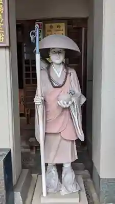 安楽寺の像