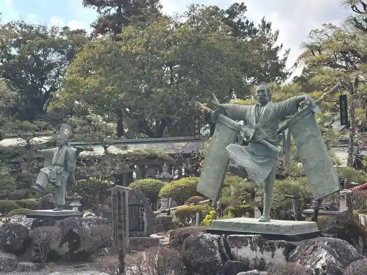 大井神社の{uncategorized: "未分類", other: "その他", undefined: "問題あり", building: "その他建物", grave: "お墓", sacred_gate: "鳥居", guardian: "狛犬", statue: "像", buddha: "仏像", history: "歴史", nature: "自然", garden: "庭園", animal: "動物", pagoda: "塔", temizu: "手水舎", mountain_gate: "山門・神門", sanctuary: "本殿・本堂", subordinate: "末社・摂社", art: "芸術", scenery: "景色", jizo: "地蔵", ema: "絵馬", goshuin: "御朱印", omikuji: "おみくじ", items: "授与品その他", amulet: "お守り", goshuincho: "御朱印帳", eats: "食事", festival: "お祭り", votive_dance: "神楽", shichigosan: "七五三参", wedding: "結婚式", experience: "体験その他", initially: "初詣", around: "周辺", anti_infection: "感染症対策"}