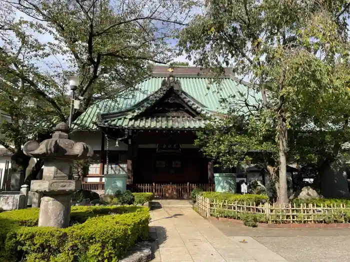 玉林寺の本殿