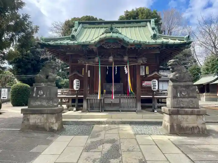 諏訪神社の{uncategorized: "未分類", other: "その他", undefined: "問題あり", building: "その他建物", grave: "お墓", sacred_gate: "鳥居", guardian: "狛犬", statue: "像", buddha: "仏像", history: "歴史", nature: "自然", garden: "庭園", animal: "動物", pagoda: "塔", temizu: "手水舎", mountain_gate: "山門・神門", sanctuary: "本殿・本堂", subordinate: "末社・摂社", art: "芸術", scenery: "景色", jizo: "地蔵", ema: "絵馬", goshuin: "御朱印", omikuji: "おみくじ", items: "授与品その他", amulet: "お守り", goshuincho: "御朱印帳", eats: "食事", festival: "お祭り", votive_dance: "神楽", shichigosan: "七五三参", wedding: "結婚式", experience: "体験その他", initially: "初詣", around: "周辺", anti_infection: "感染症対策"}