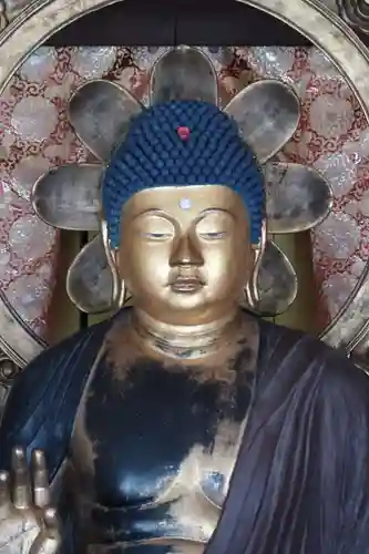 弥勒寺の仏像