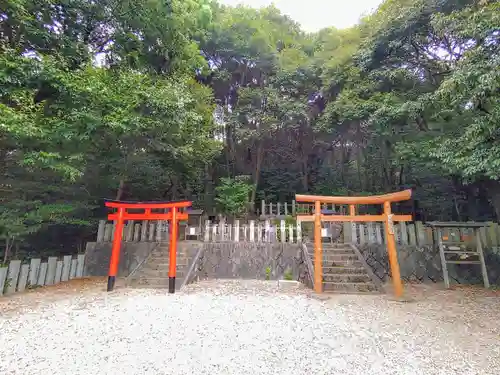 山口八幡社の末社