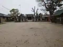 鳥出神社の建物その他