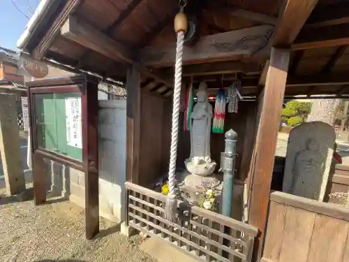 常念寺の{uncategorized: "未分類", other: "その他", undefined: "問題あり", building: "その他建物", grave: "お墓", sacred_gate: "鳥居", guardian: "狛犬", statue: "像", buddha: "仏像", history: "歴史", nature: "自然", garden: "庭園", animal: "動物", pagoda: "塔", temizu: "手水舎", mountain_gate: "山門・神門", sanctuary: "本殿・本堂", subordinate: "末社・摂社", art: "芸術", scenery: "景色", jizo: "地蔵", ema: "絵馬", goshuin: "御朱印", omikuji: "おみくじ", items: "授与品その他", amulet: "お守り", goshuincho: "御朱印帳", eats: "食事", festival: "お祭り", votive_dance: "神楽", shichigosan: "七五三参", wedding: "結婚式", experience: "体験その他", initially: "初詣", around: "周辺", anti_infection: "感染症対策"}