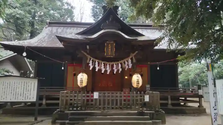 氷川女體神社の本殿・本堂