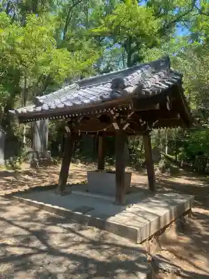 高山神社の{uncategorized: "未分類", other: "その他", undefined: "問題あり", building: "その他建物", grave: "お墓", sacred_gate: "鳥居", guardian: "狛犬", statue: "像", buddha: "仏像", history: "歴史", nature: "自然", garden: "庭園", animal: "動物", pagoda: "塔", temizu: "手水舎", mountain_gate: "山門・神門", sanctuary: "本殿・本堂", subordinate: "末社・摂社", art: "芸術", scenery: "景色", jizo: "地蔵", ema: "絵馬", goshuin: "御朱印", omikuji: "おみくじ", items: "授与品その他", amulet: "お守り", goshuincho: "御朱印帳", eats: "食事", festival: "お祭り", votive_dance: "神楽", shichigosan: "七五三参", wedding: "結婚式", experience: "体験その他", initially: "初詣", around: "周辺", anti_infection: "感染症対策"}