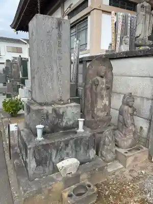 勝興寺の{uncategorized: "未分類", other: "その他", undefined: "問題あり", building: "その他建物", grave: "お墓", sacred_gate: "鳥居", guardian: "狛犬", statue: "像", buddha: "仏像", history: "歴史", nature: "自然", garden: "庭園", animal: "動物", pagoda: "塔", temizu: "手水舎", mountain_gate: "山門・神門", sanctuary: "本殿・本堂", subordinate: "末社・摂社", art: "芸術", scenery: "景色", jizo: "地蔵", ema: "絵馬", goshuin: "御朱印", omikuji: "おみくじ", items: "授与品その他", amulet: "お守り", goshuincho: "御朱印帳", eats: "食事", festival: "お祭り", votive_dance: "神楽", shichigosan: "七五三参", wedding: "結婚式", experience: "体験その他", initially: "初詣", around: "周辺", anti_infection: "感染症対策"}
