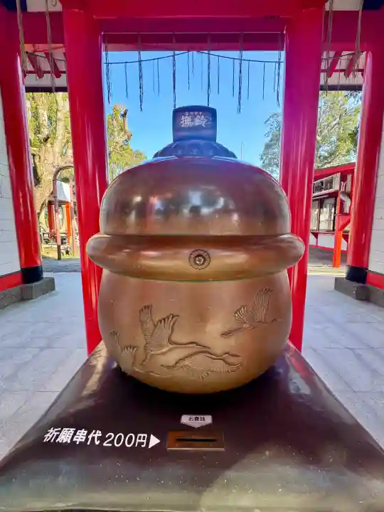 箱崎八幡神社の{uncategorized: "未分類", other: "その他", undefined: "問題あり", building: "その他建物", grave: "お墓", sacred_gate: "鳥居", guardian: "狛犬", statue: "像", buddha: "仏像", history: "歴史", nature: "自然", garden: "庭園", animal: "動物", pagoda: "塔", temizu: "手水舎", mountain_gate: "山門・神門", sanctuary: "本殿・本堂", subordinate: "末社・摂社", art: "芸術", scenery: "景色", jizo: "地蔵", ema: "絵馬", goshuin: "御朱印", omikuji: "おみくじ", items: "授与品その他", amulet: "お守り", goshuincho: "御朱印帳", eats: "食事", festival: "お祭り", votive_dance: "神楽", shichigosan: "七五三参", wedding: "結婚式", experience: "体験その他", initially: "初詣", around: "周辺", anti_infection: "感染症対策"}
