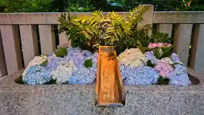 福徳神社（芽吹稲荷）(東京都)