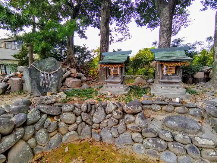 八幡社(宮後町)の末社・摂社