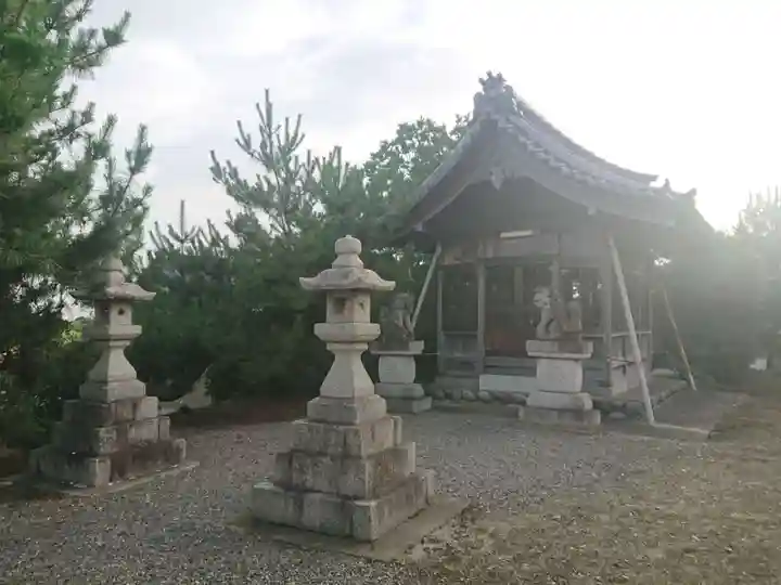 稲荷崎神社の本殿・本堂