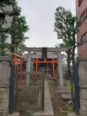 妻戀御社 稲荷神社の鳥居