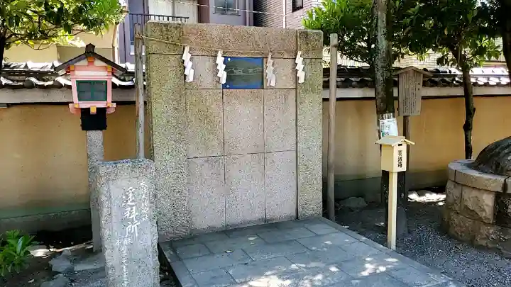 率川神社(大神神社摂社)のその他建物