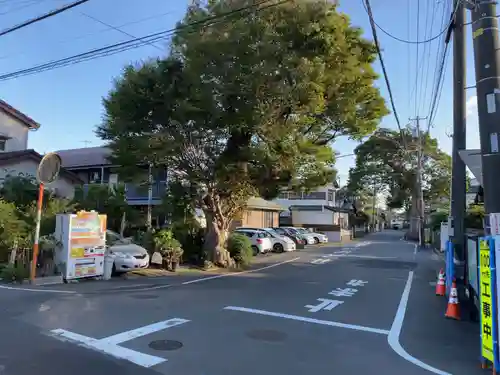相模国総社六所神社の周辺