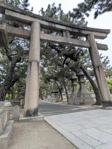 住吉大社の{uncategorized: "未分類", other: "その他", undefined: "問題あり", building: "その他建物", grave: "お墓", sacred_gate: "鳥居", guardian: "狛犬", statue: "像", buddha: "仏像", history: "歴史", nature: "自然", garden: "庭園", animal: "動物", pagoda: "塔", temizu: "手水舎", mountain_gate: "山門・神門", sanctuary: "本殿・本堂", subordinate: "末社・摂社", art: "芸術", scenery: "景色", jizo: "地蔵", ema: "絵馬", goshuin: "御朱印", omikuji: "おみくじ", items: "授与品その他", amulet: "お守り", goshuincho: "御朱印帳", eats: "食事", festival: "お祭り", votive_dance: "神楽", shichigosan: "七五三参", wedding: "結婚式", experience: "体験その他", initially: "初詣", around: "周辺", anti_infection: "感染症対策"}